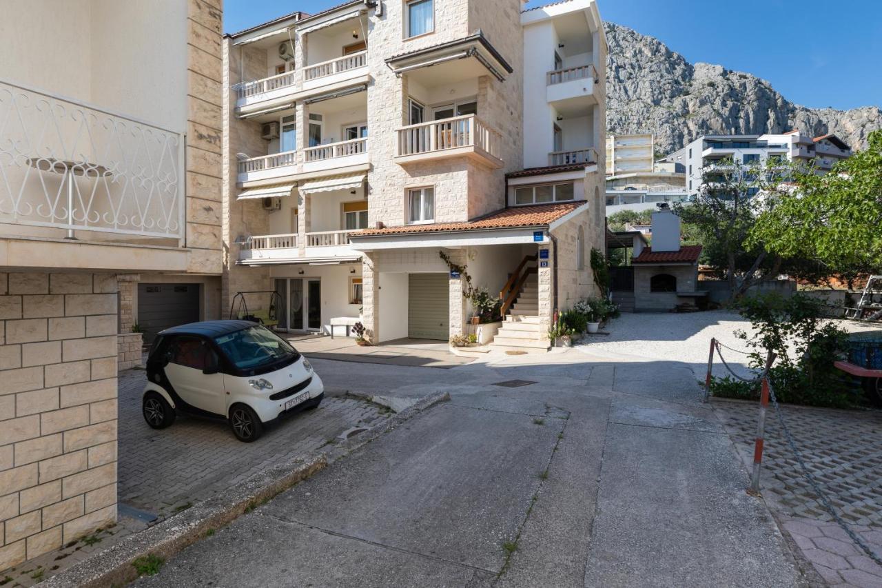 Apartments By The Sea Duce, Omis - 5973 ภายนอก รูปภาพ
