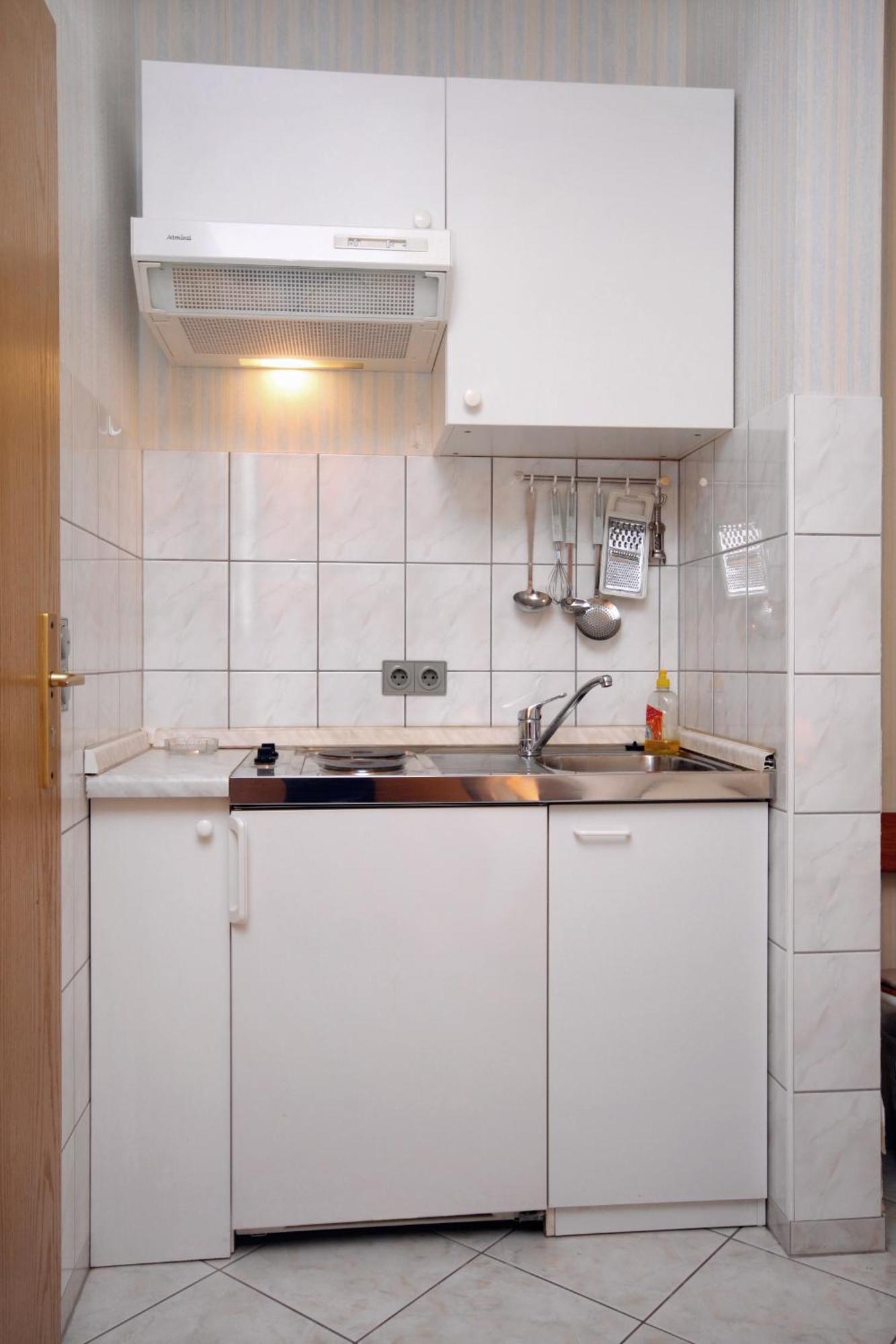 Apartments By The Sea Duce, Omis - 5973 ภายนอก รูปภาพ